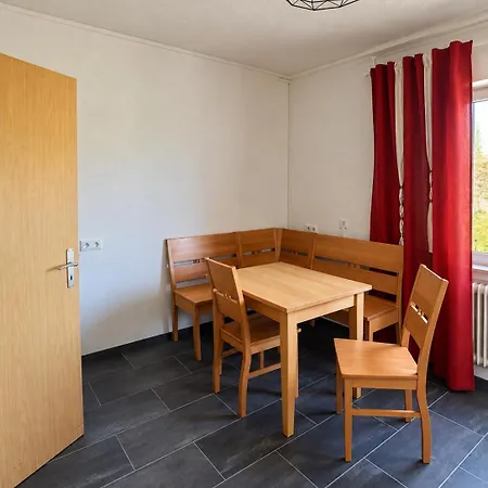 Mit Balkon - Im Fraenkischen Seenland Schwanstetten